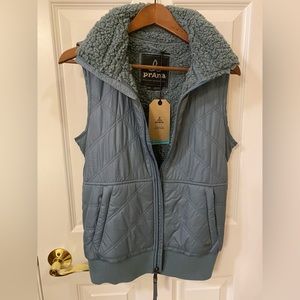 prAna Esla sherpa fleece-lined women’s vest, size Small, NWT